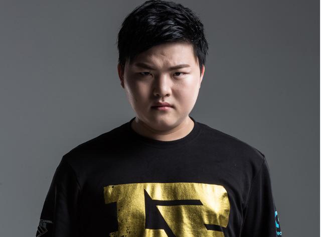 Ruler ：减肥的话我已经买好了健身卡 但是不经常去