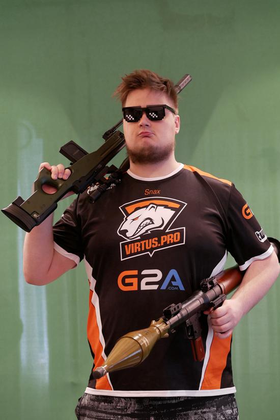 NEST小组赛Day7各小组积分：RW、SN、iG、西安WE进入四强